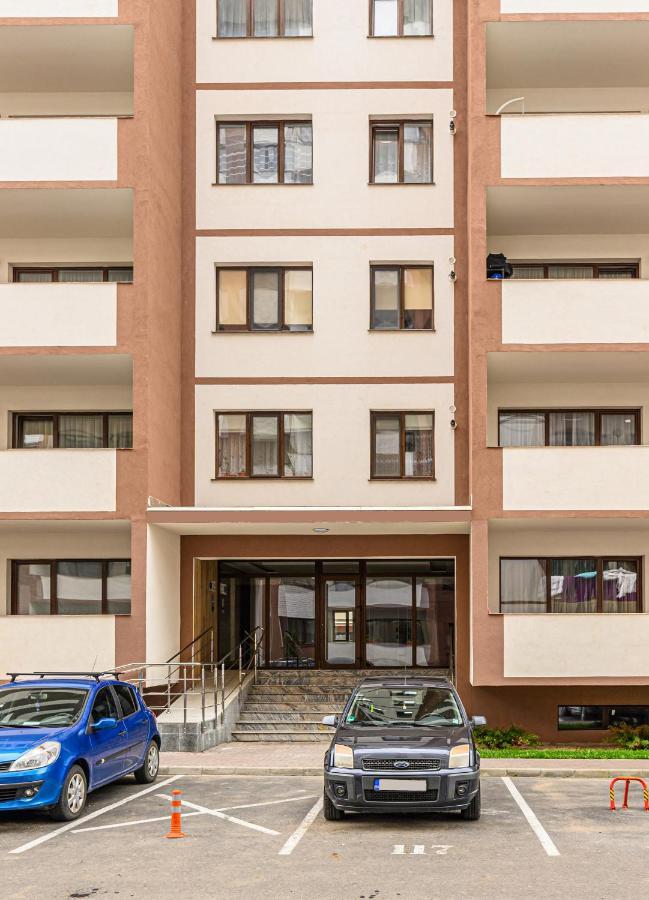Isaran 2D4E Apartment Брашов Екстериор снимка
